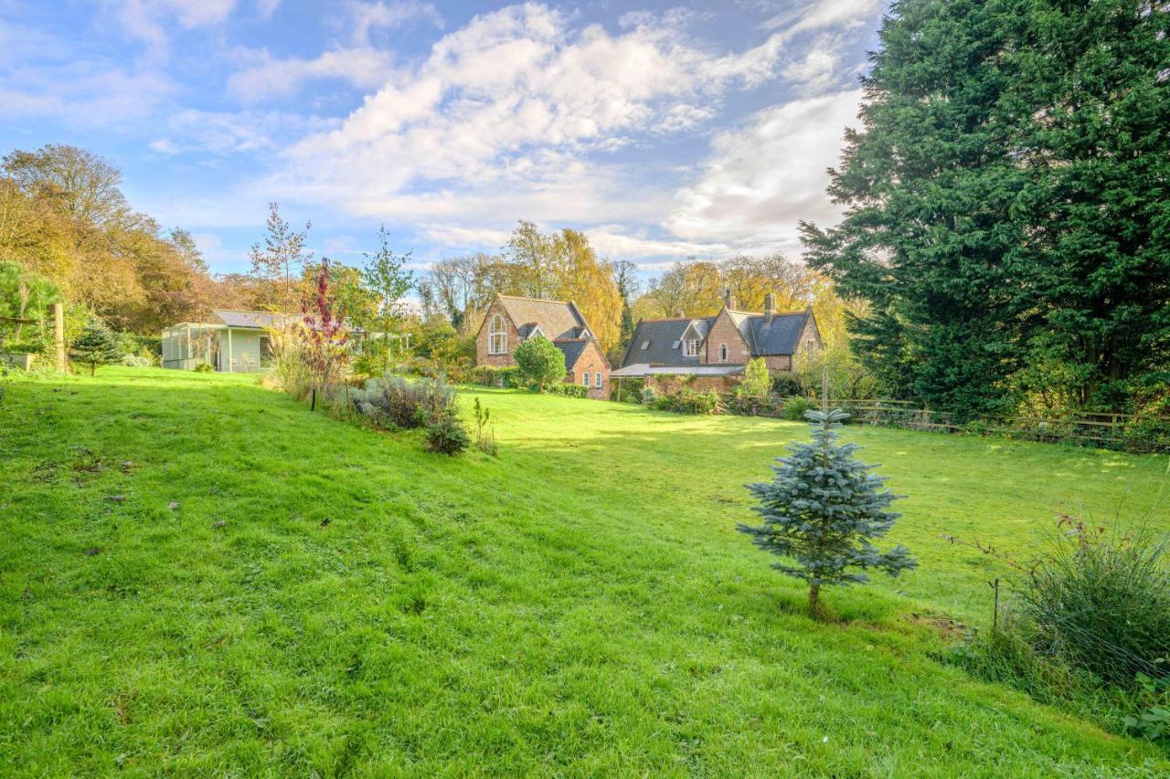 Country House With 7 Bedrooms And 3 Buildings Market Rasen Zewnętrze zdjęcie
