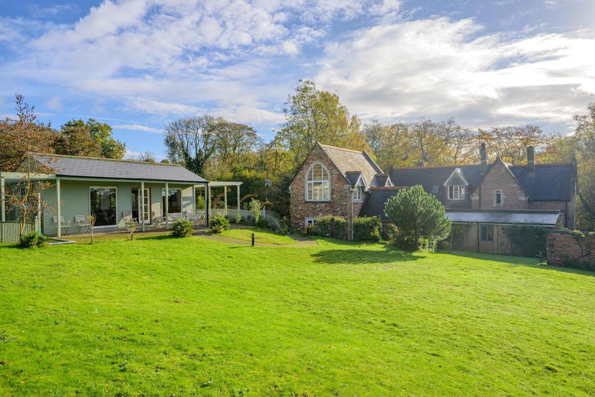 Country House With 7 Bedrooms And 3 Buildings Market Rasen Zewnętrze zdjęcie