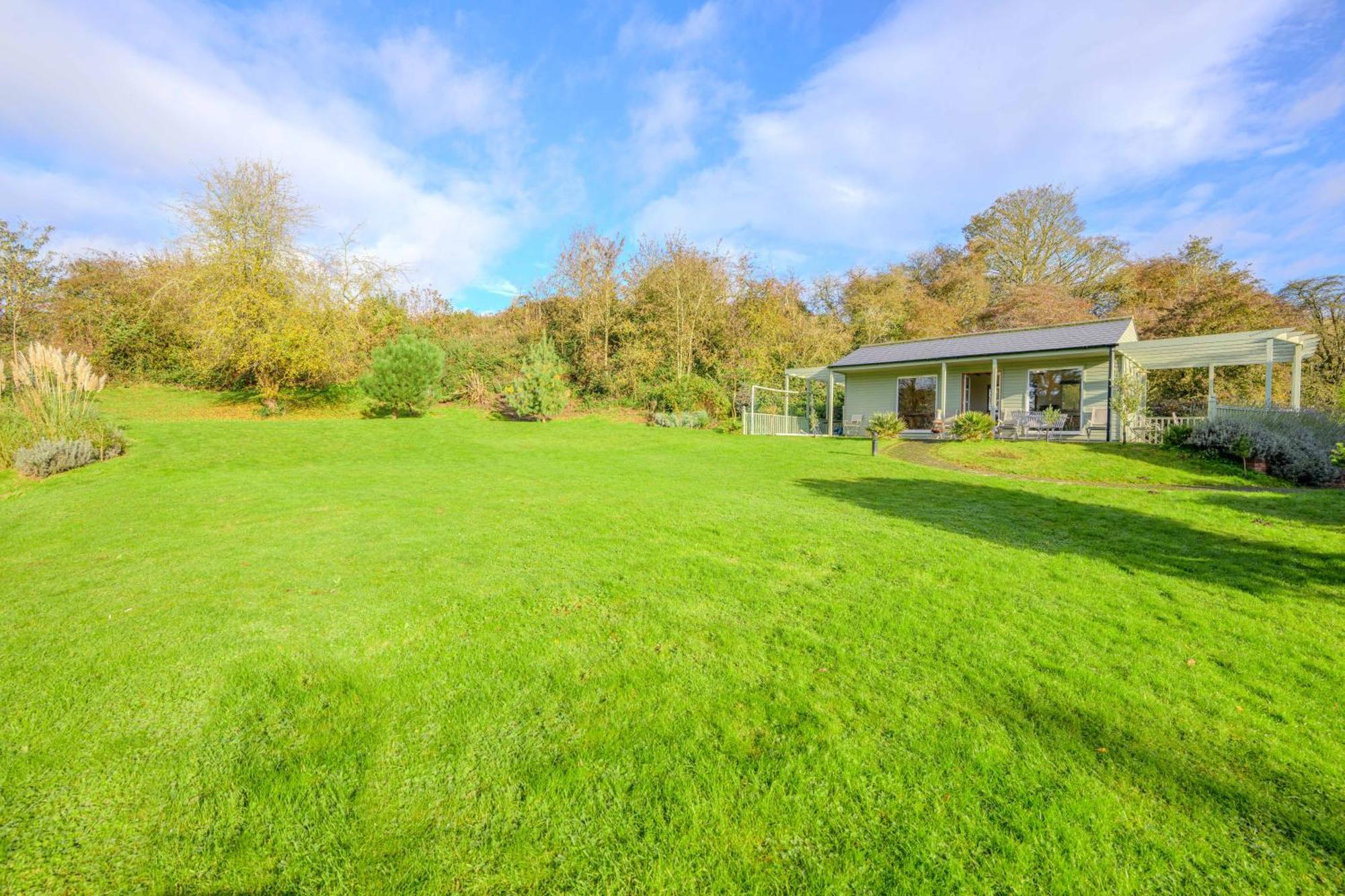Country House With 7 Bedrooms And 3 Buildings Market Rasen Zewnętrze zdjęcie